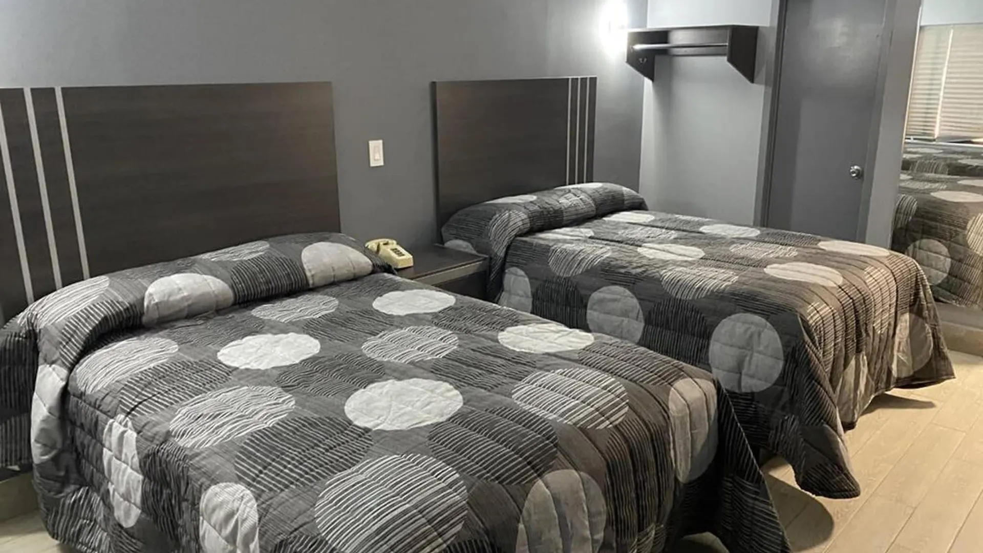 **  Galaxy Motel New York United States